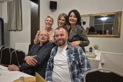 33d17bde-0cab-42d1-b567-44bc24c15c38